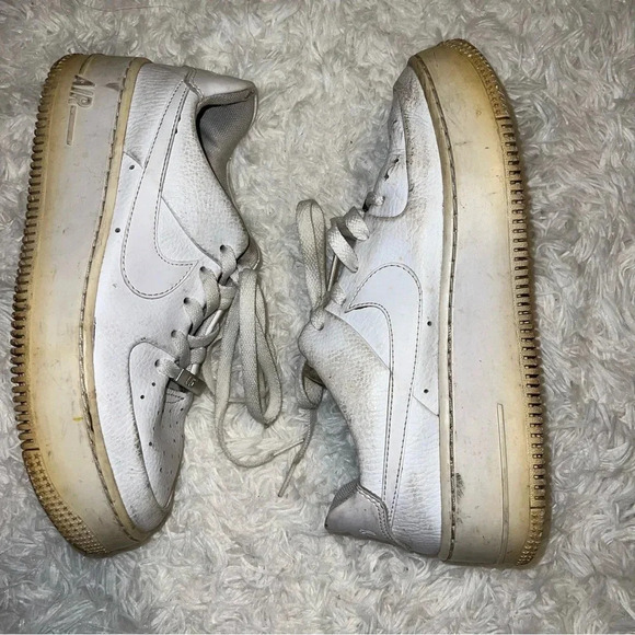 Nike AF1 Air Forces Size 7.5 - Picture 1 of 7